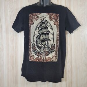 Curbside Clothing Dave Koenig Clipper Ship Men’s Tee Sz Med
